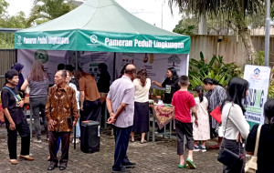 PAMERAN AKSI LINGKUNGAN; BUILDING GREEN CULTURE